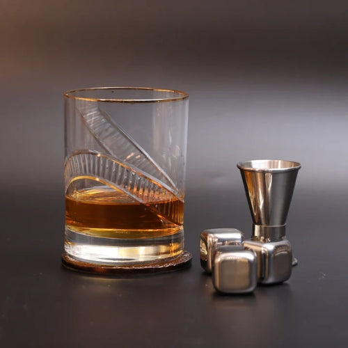 FC crystalcut handmade whiskey glass with gold rim - set of 2